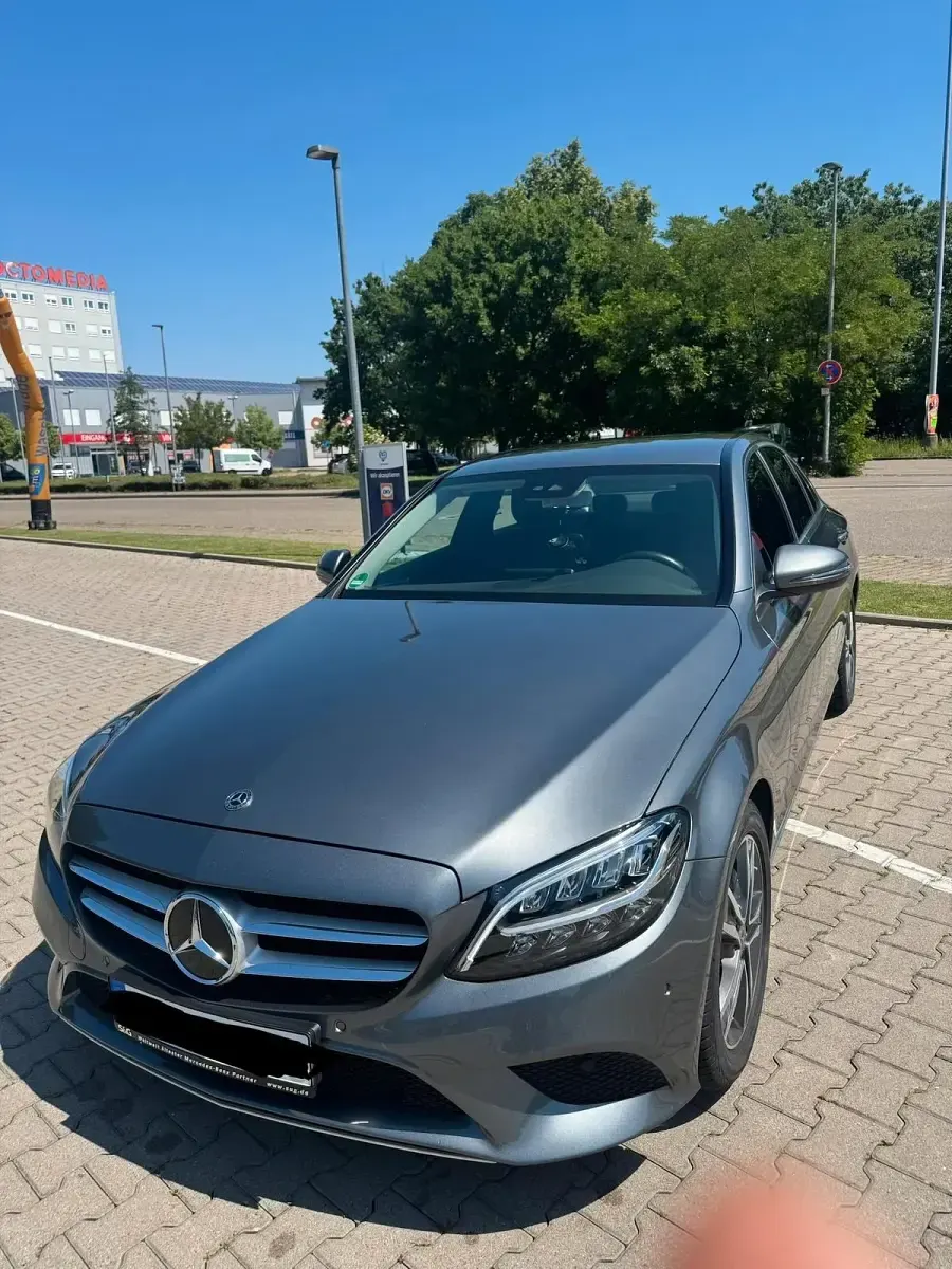 Gebraucht Mercedes 220 190 PS (139 kW) 2019 Grau Limousine