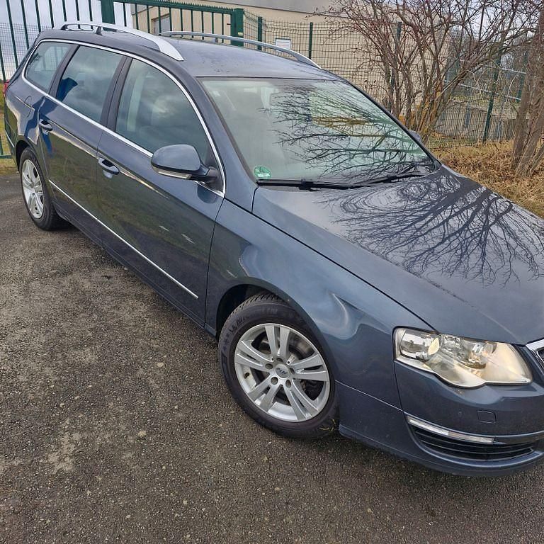 Gebraucht VW Passat Trendline 140 PS (102 kW) 2009 Grau Kombi