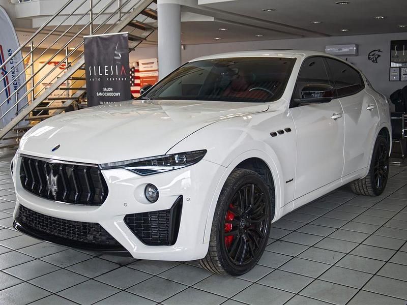 Gebraucht Maserati Levante 430 PS (316 kW) 2021 Weiß SUV