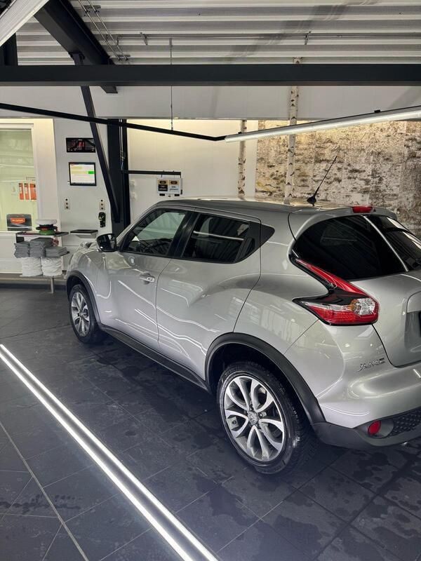 Silber Gebraucht 2014 Nissan Juke SUV | 10.500 € (Fairer Preis) - Bild 1/4