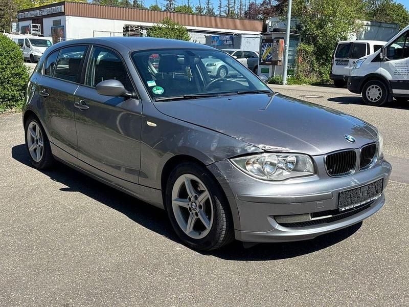 Używany BMW 120 Advantage 177 KM (130 kW) 2008 Szary Hatchback