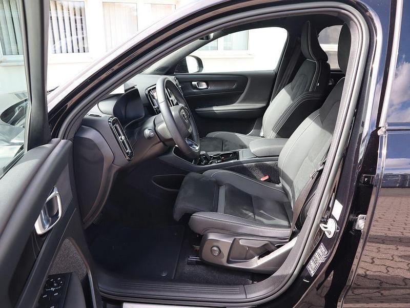 Gebraucht Volvo XC40 Plus 169 kW (231 PS) 2022 Schwarz SUV