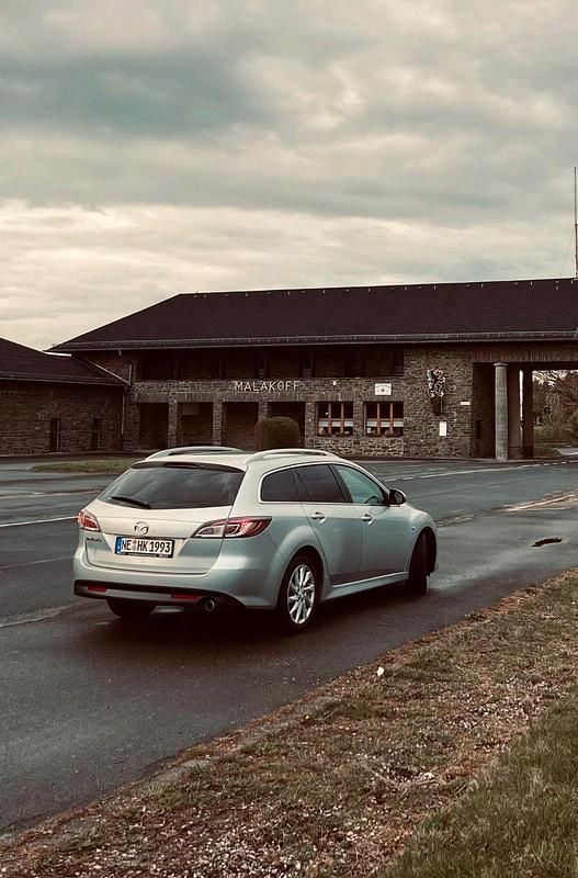 Silber Gebraucht 2011 Mazda 6 Kombi | 4.500 € (Fairer Preis) - Bild 1/4