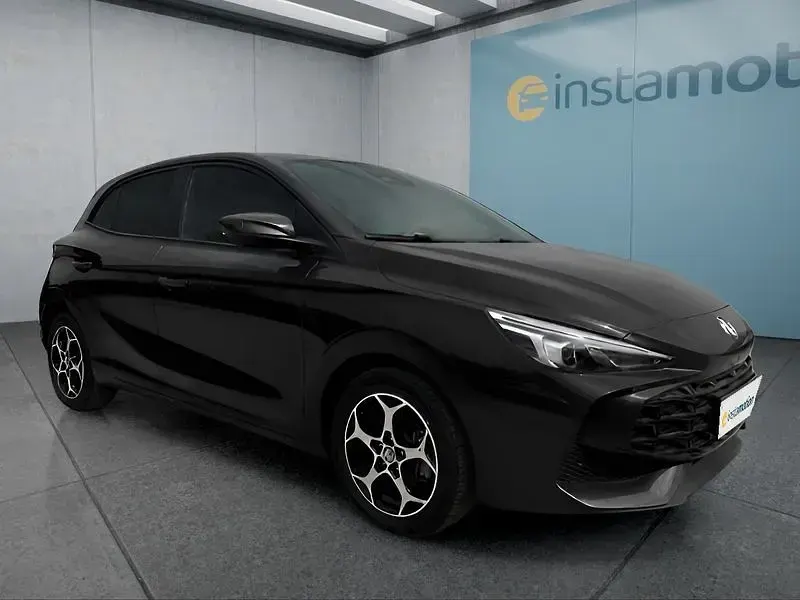 Gebraucht MG MG3 Luxury 194 PS (142 kW) 2024 Schwarz Kleinwagen