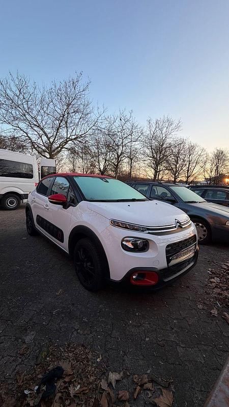 Gebraucht Citroën C3 Live 68 PS (50 kW) 2017 Weiß Kleinwagen