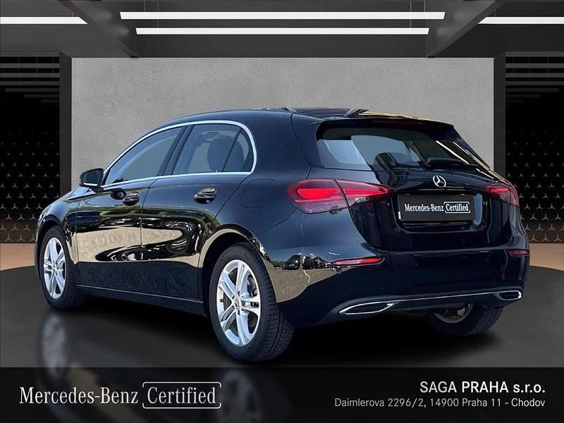 Gebraucht Mercedes A200 Progressive 163 PS (119 kW) 2024 Schwarz Limousine