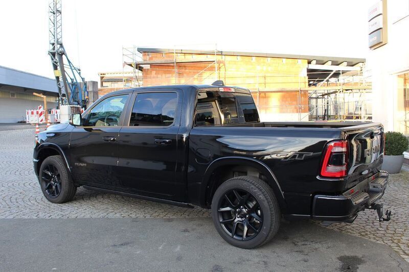 Gebraucht Dodge Ram 401 PS (294 kW) 2025 Schwarz Pickup