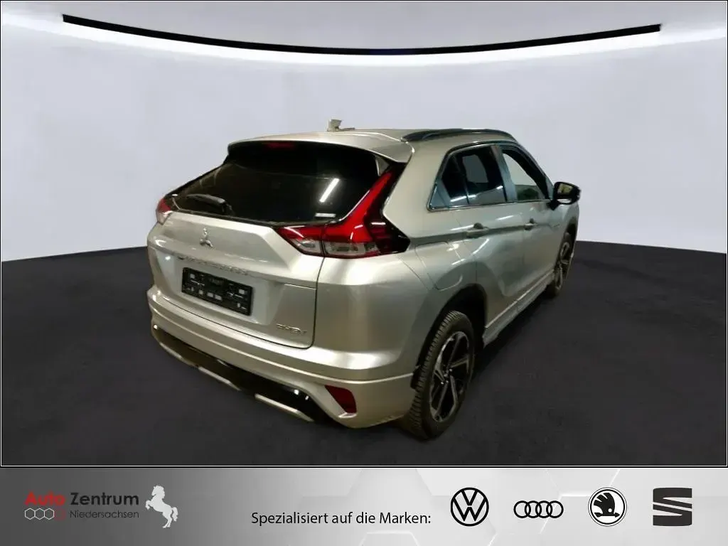 Gebraucht Mitsubishi Eclipse Cross 188 PS (138 kW) 2023 Silber SUV