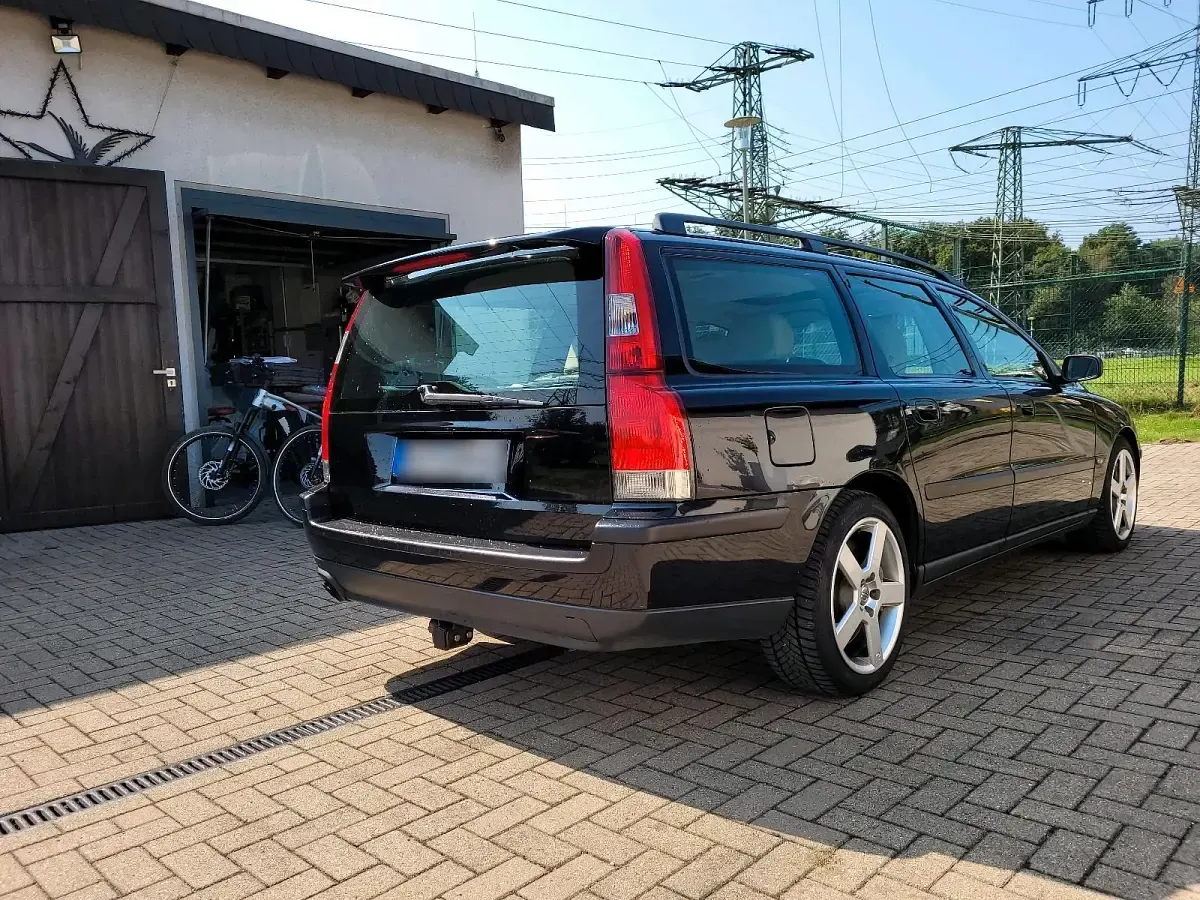 Gebraucht Volvo V70 300 PS (220 kW) 2003 Schwarz Kombi
