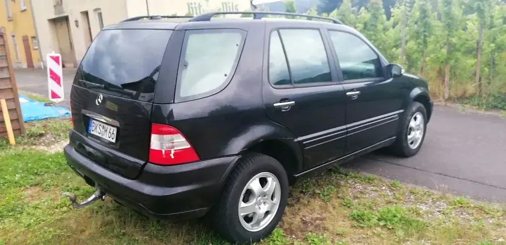 Gebraucht Mercedes ML400 250 PS (183 kW) 2003 Schwarz SUV