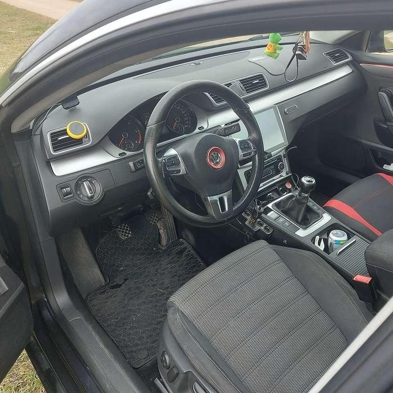 Gebraucht VW Passat 140 PS (102 kW) 2010 Schwarz Coupé