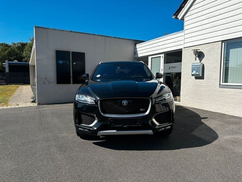 Gebraucht Jaguar F-Pace S 300 PS (220 kW) 2017 Schwarz SUV