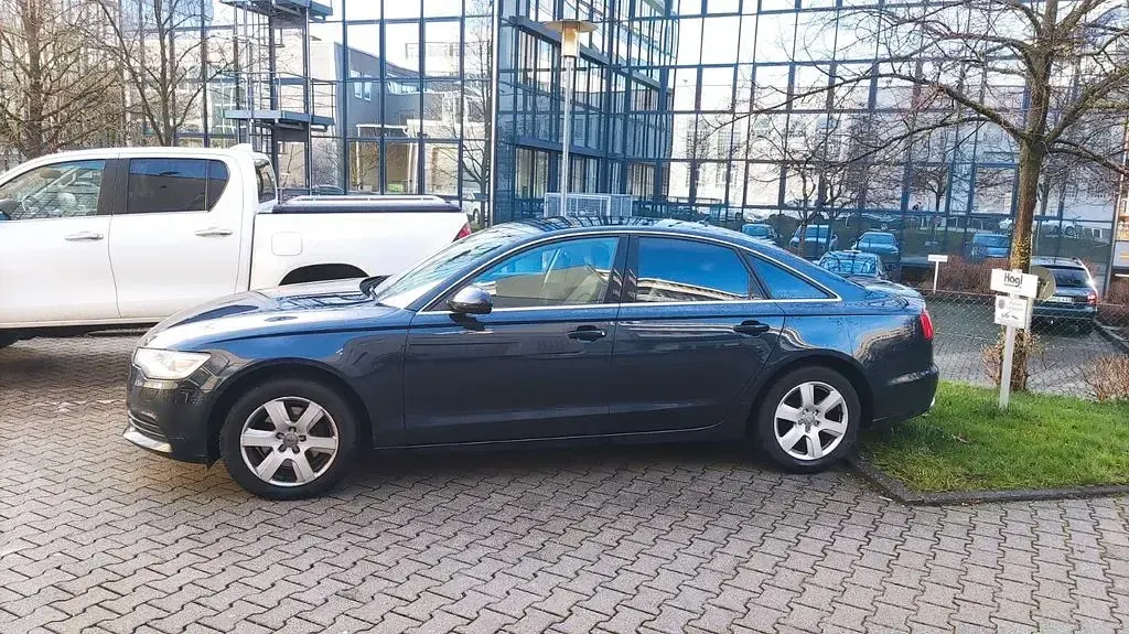 Gebraucht Audi A6 204 PS (150 kW) 2011 Blau Limousine