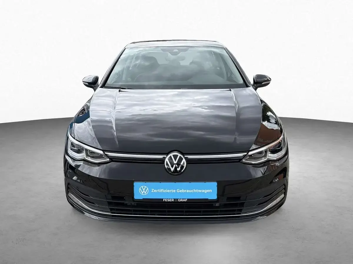 Gebraucht VW Golf VIII Style 190 PS (139 kW) 2024 Schwarz Limousine