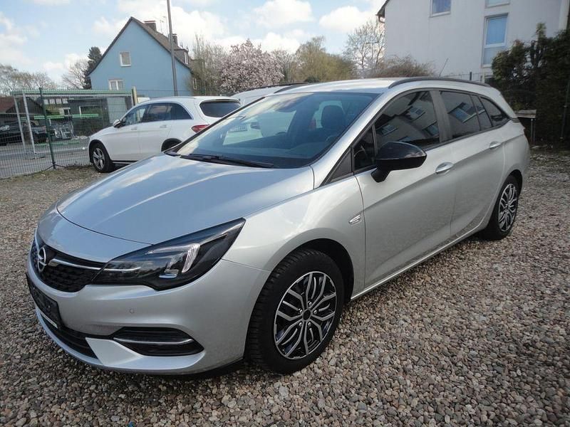 Gebraucht Opel Astra 122 PS (89 kW) 2022 Silber Kombi