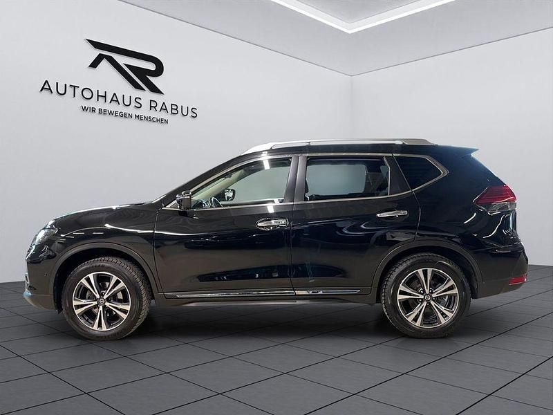Gebraucht Nissan X-Trail Tekna 159 PS (116 kW) 2022 Black pearl (m) SUV