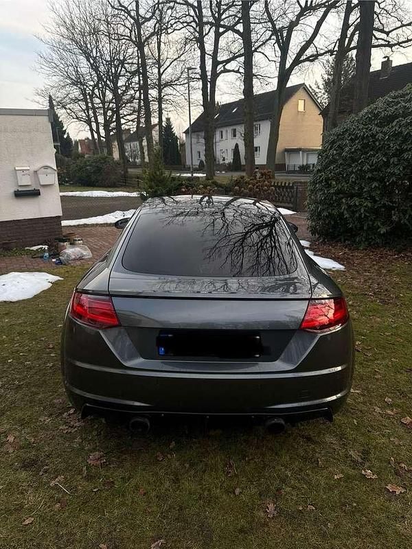 Gebraucht Audi TT S-Line 230 PS (169 kW) 2015 Grau Coupé