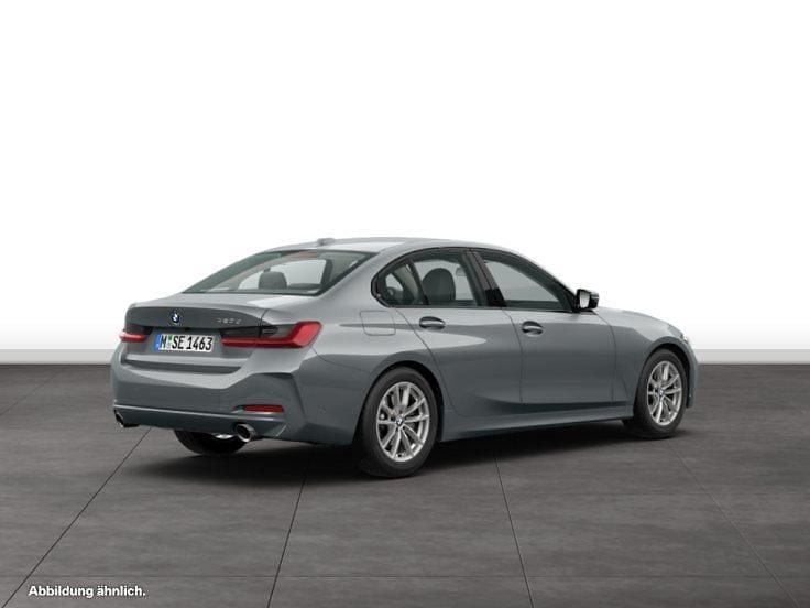 Gebraucht BMW 320 190 PS (139 kW) 2025 Skyscraper grau metallic metallic Limousine
