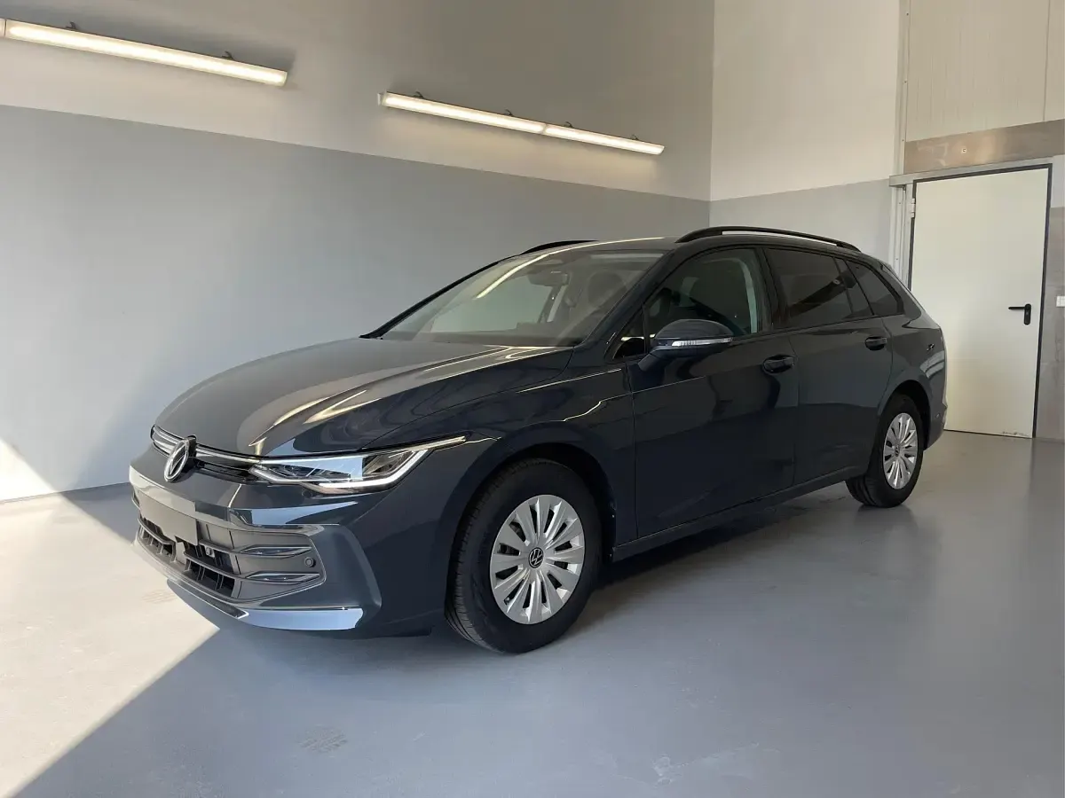 Gebraucht VW Golf VIII 116 PS (85 kW) 2026 Kombi