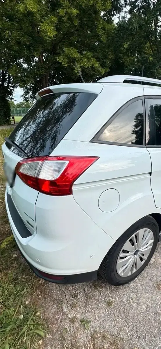 Gebraucht Ford C-MAX 92 PS (67 kW) 2018 Weiß Van / Kleinbus