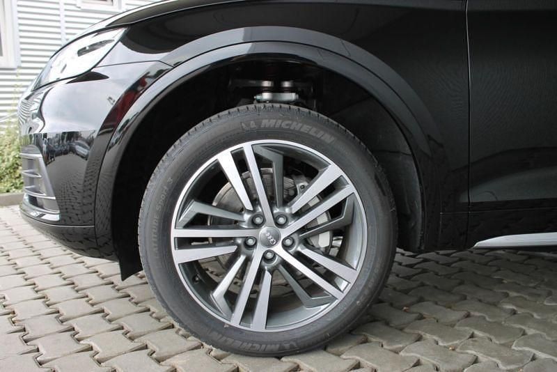 Gebraucht Audi Q5 Sport 190 PS (139 kW) 2017 Schwarz SUV