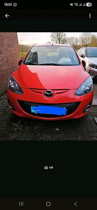 Usata Mazda 2 75 CV (55 kW) 2011 Rosso Utilitaria