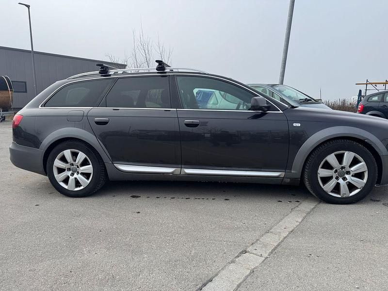 Gebraucht Audi A6 Allroad Advanced 232 PS (170 kW) 2008 Grau Kombi