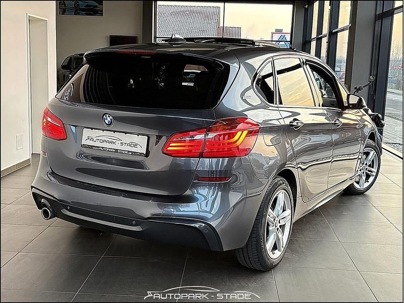 Gebraucht BMW 225 Active Tourer iPerformance 224 PS (164 kW) 2018 Grau Van / Kleinbus