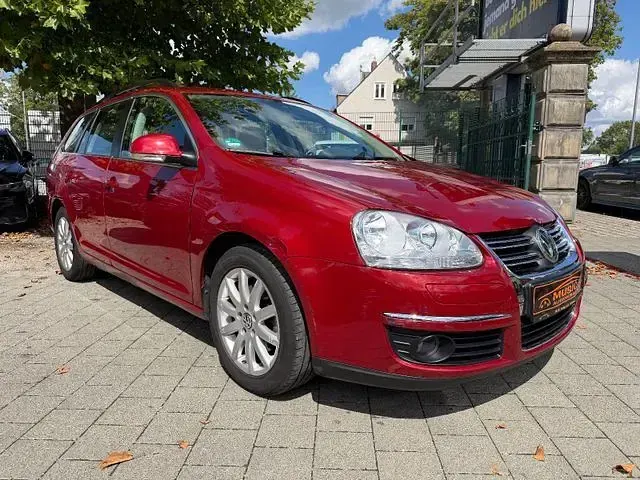 Gebraucht VW Golf V Comfortline 122 PS (89 kW) 2009 Rot Kombi