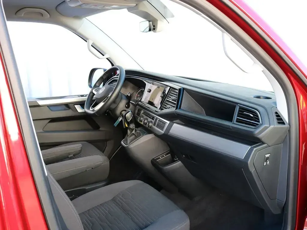 Usata VW Multivan Edition 204 CV (150 kW) 2023 Rosso Monovolume
