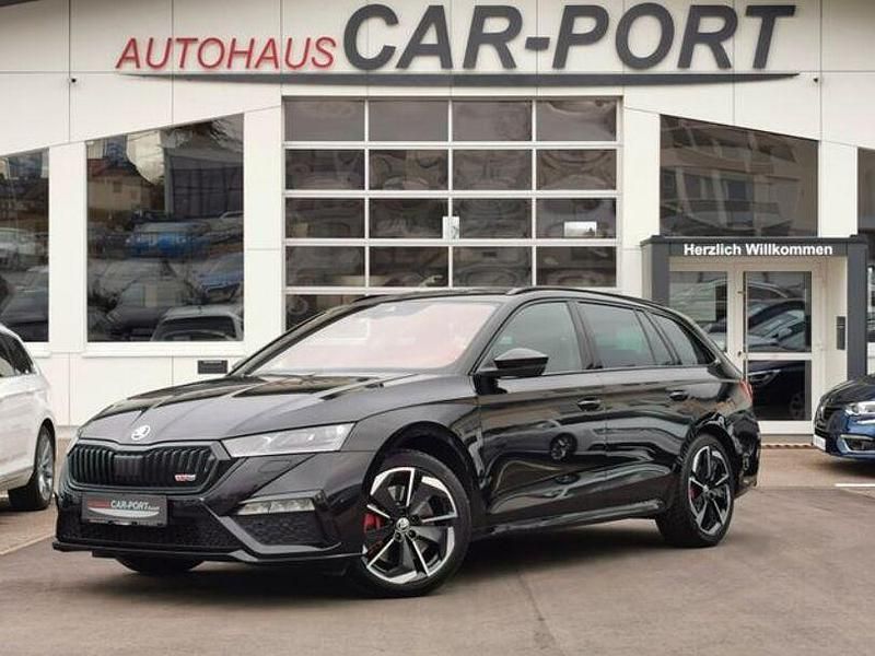 Schwarz Gebraucht 2024 Skoda Octavia RS Limousine | 36.990 € (Fairer Preis) - Bild 1/4