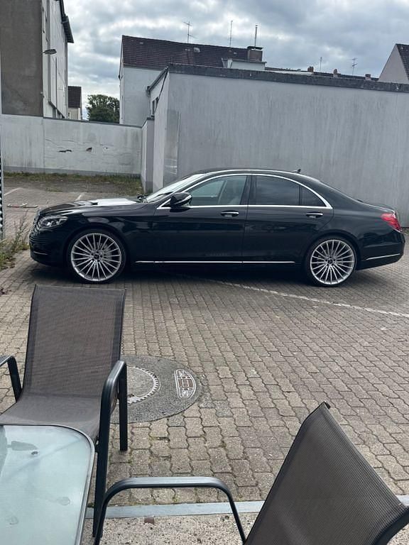 Gebraucht Mercedes S350 258 PS (189 kW) 2014 Schwarz Limousine