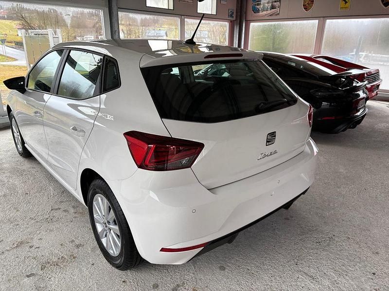 Neu Seat Ibiza Style Plus 80 PS (58 kW) 2025 Weiß Limousine