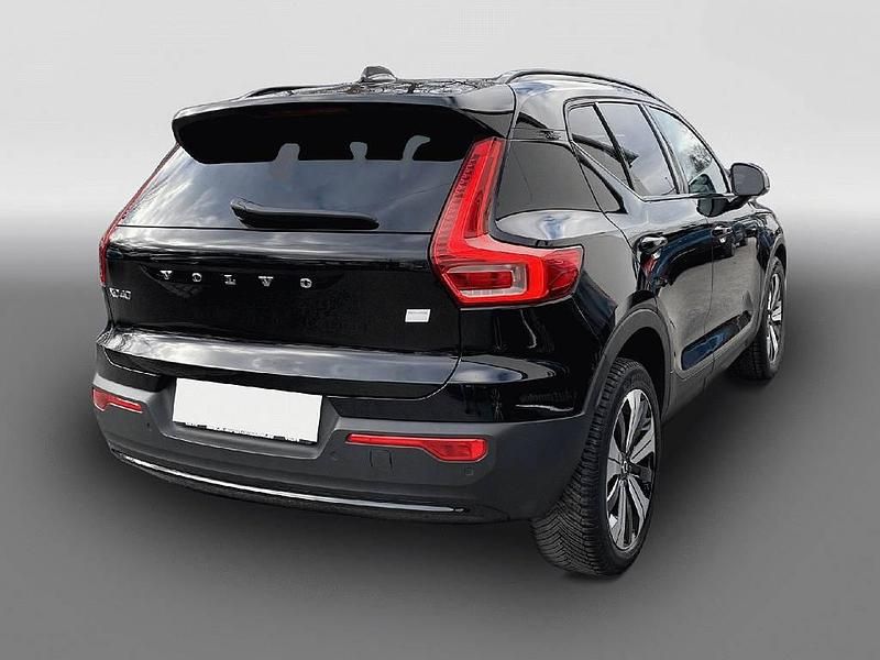 Gebraucht Volvo XC40 Core 169 kW (231 PS) 2022 Schwarz SUV