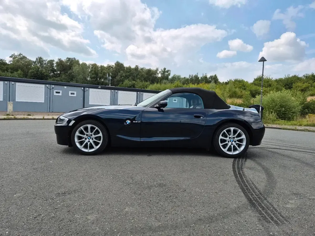 Gebraucht BMW Z4 218 PS (160 kW) 2007 Blau Cabrio
