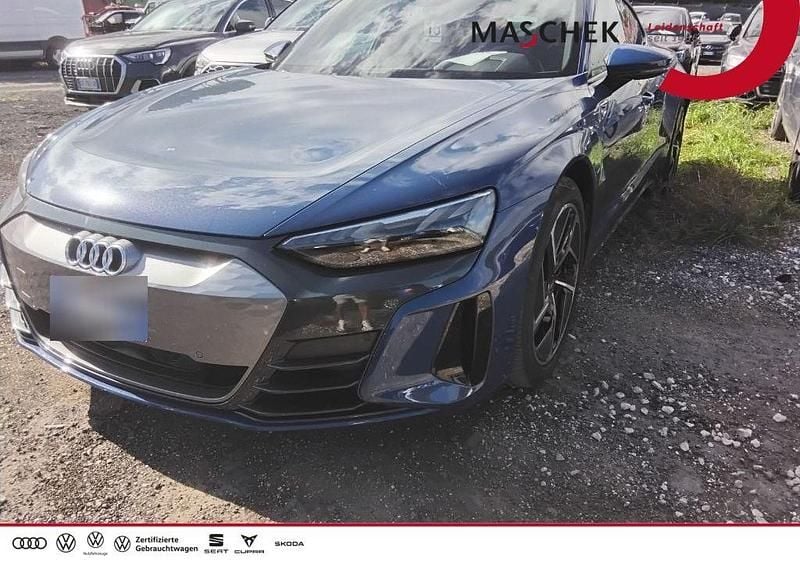 Blau Gebraucht 2023 Audi e-tron GT quattro Sport Limousine | 53.840 € - Bild 1/4
