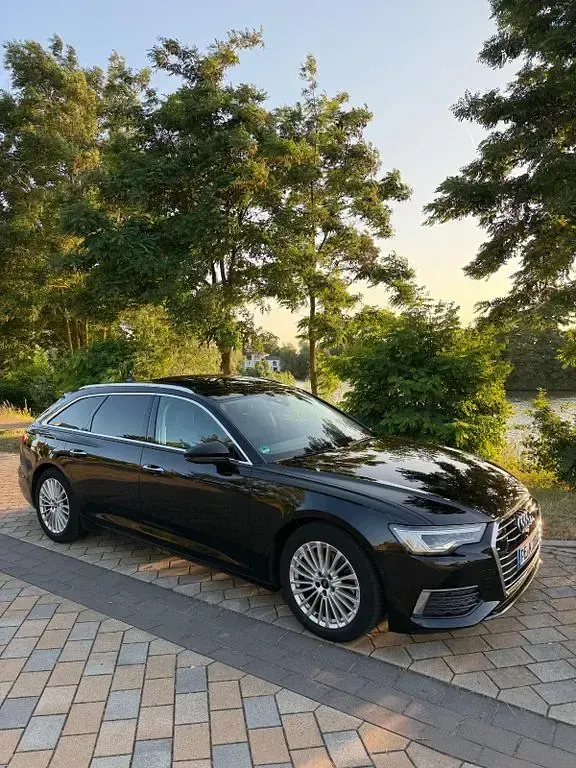 Gebraucht Audi A6 Design 204 PS (150 kW) 2021 Schwarz Kombi