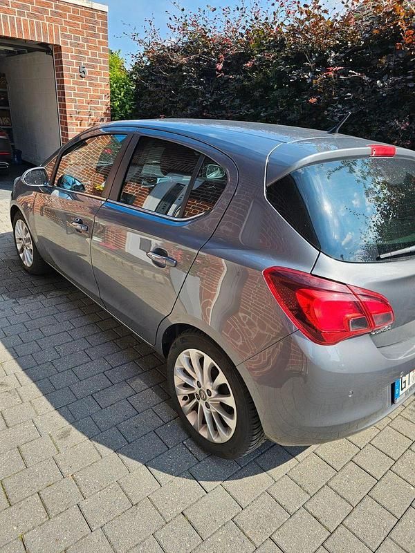 Grau Gebraucht 2015 Opel Corsa Innovation Kleinwagen | 5.000 € (Guter Preis) - Bild 1/4