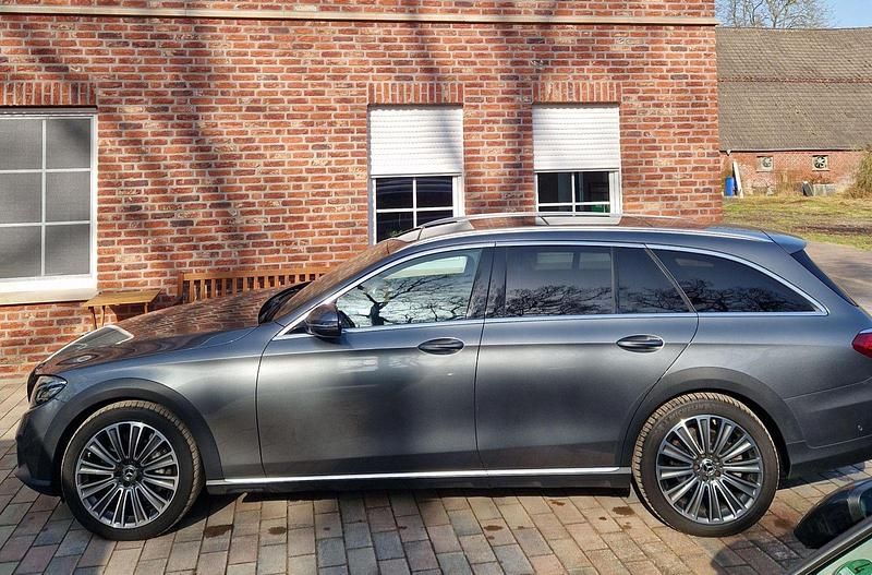 Gebraucht Mercedes E400 340 PS (250 kW) 2018 Grau Kombi