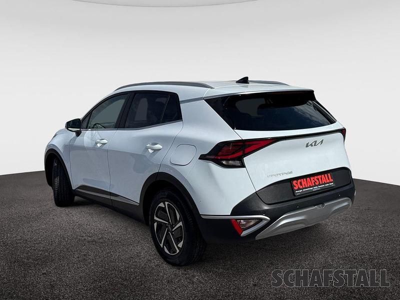 Gebraucht Kia Sportage Comfort 150 PS (110 kW) 2023 Weiss (carraraweiss) SUV