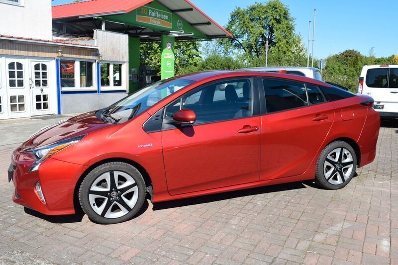 Rot Gebraucht 2016 Toyota Prius Executive Kleinwagen | 14.600 € (Fairer Preis) - Bild 1/4