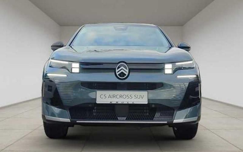 Neu Citroën C5 145 PS (106 kW) 2026 Grün SUV