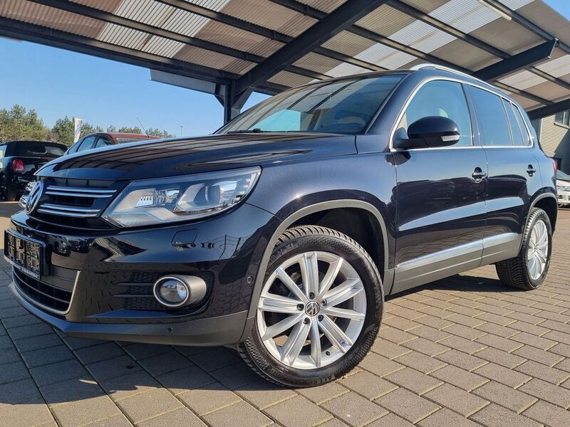 Schwarz Gebraucht 2012 VW Tiguan Sport SUV | 12.400 € (Fairer Preis) - Bild 1/4
