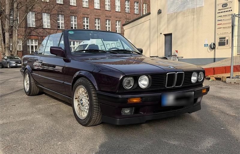 Gebraucht BMW 318 Cabriolet Shadowline 113 PS (83 kW) 1993 Violet Cabrio