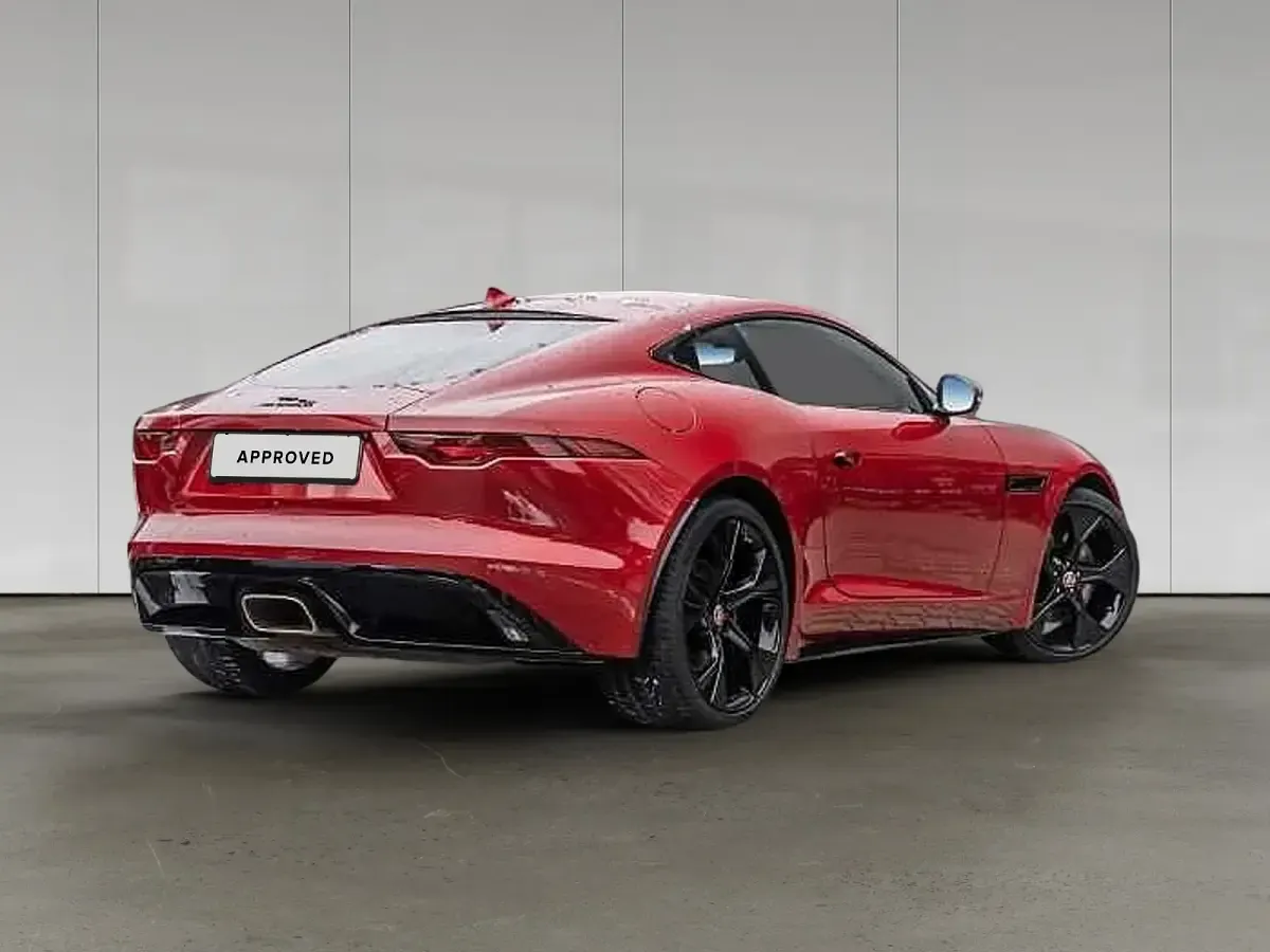 Gebraucht Jaguar F-Type R-Dynamic 304 PS (223 kW) 2021 Firenze red