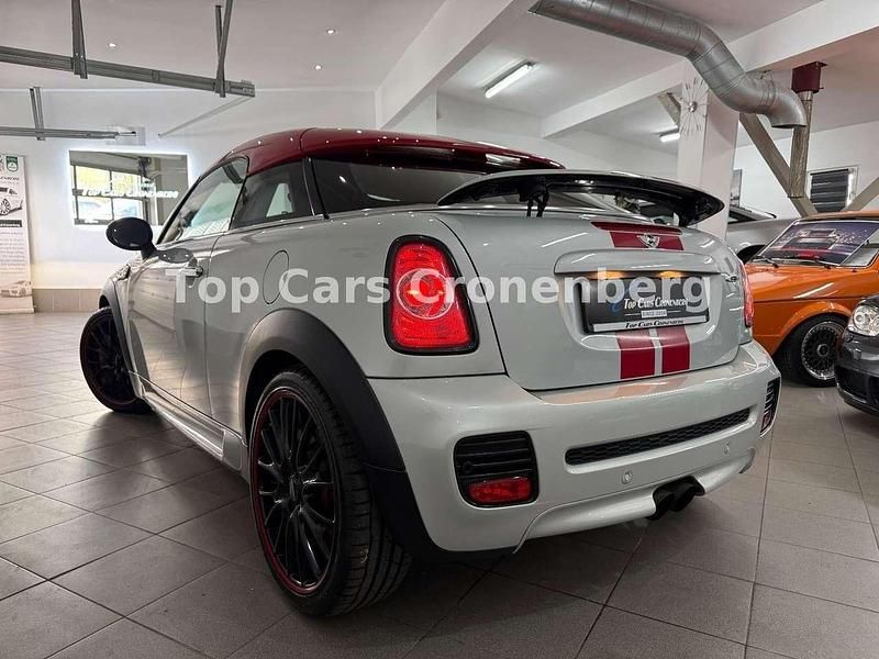 Gebraucht Mini John Cooper Works Coupé 211 PS (155 kW) 2011 White silver Coupé