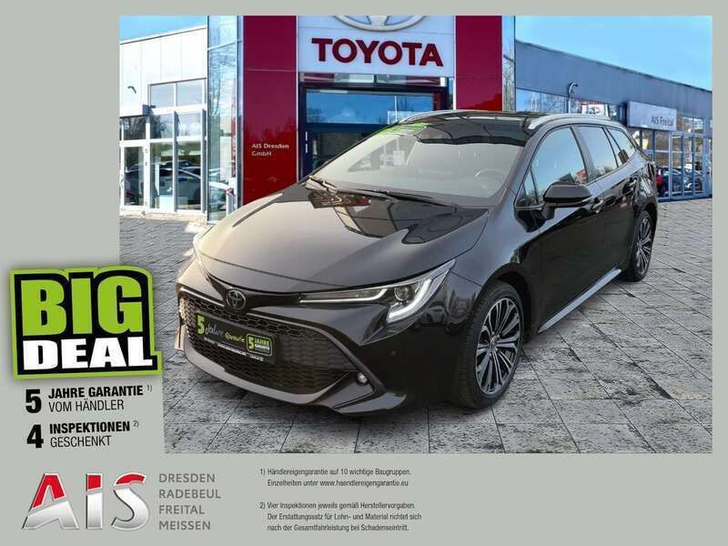 Mysticschwarz mica Gebraucht 2021 Toyota Corolla Team Kombi | 18.990 € (Fairer Preis) - Bild 1/3