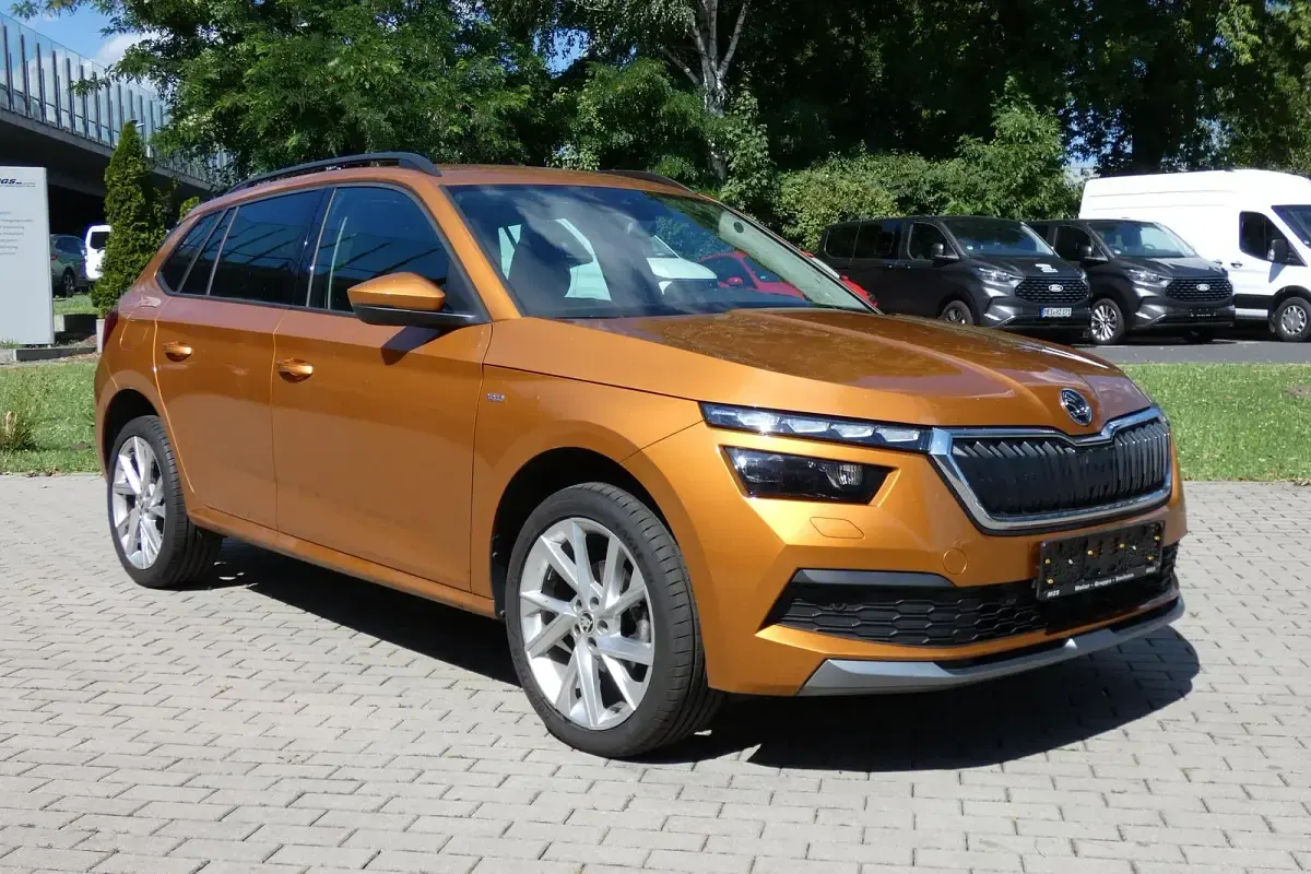 Gebraucht Skoda Kamiq Tour 116 PS (85 kW) 2023 Phoenixorange metallic SUV