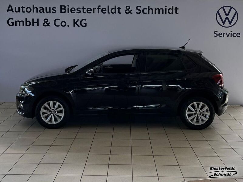 Schwarz Gebraucht 2021 VW Polo Highline Kleinwagen | 17.390 € (Etwas zu teuer) - Bild 1/4