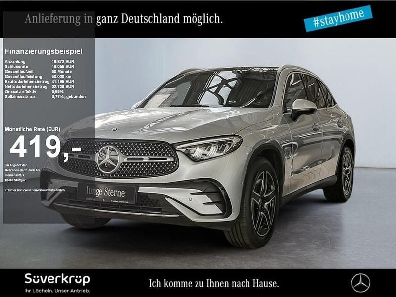 Silberlack hightechsilber (metallic) Gebraucht 2024 Mercedes GLC200 AMG SUV | 49.520 € (Guter Preis) - Bild 1/3
